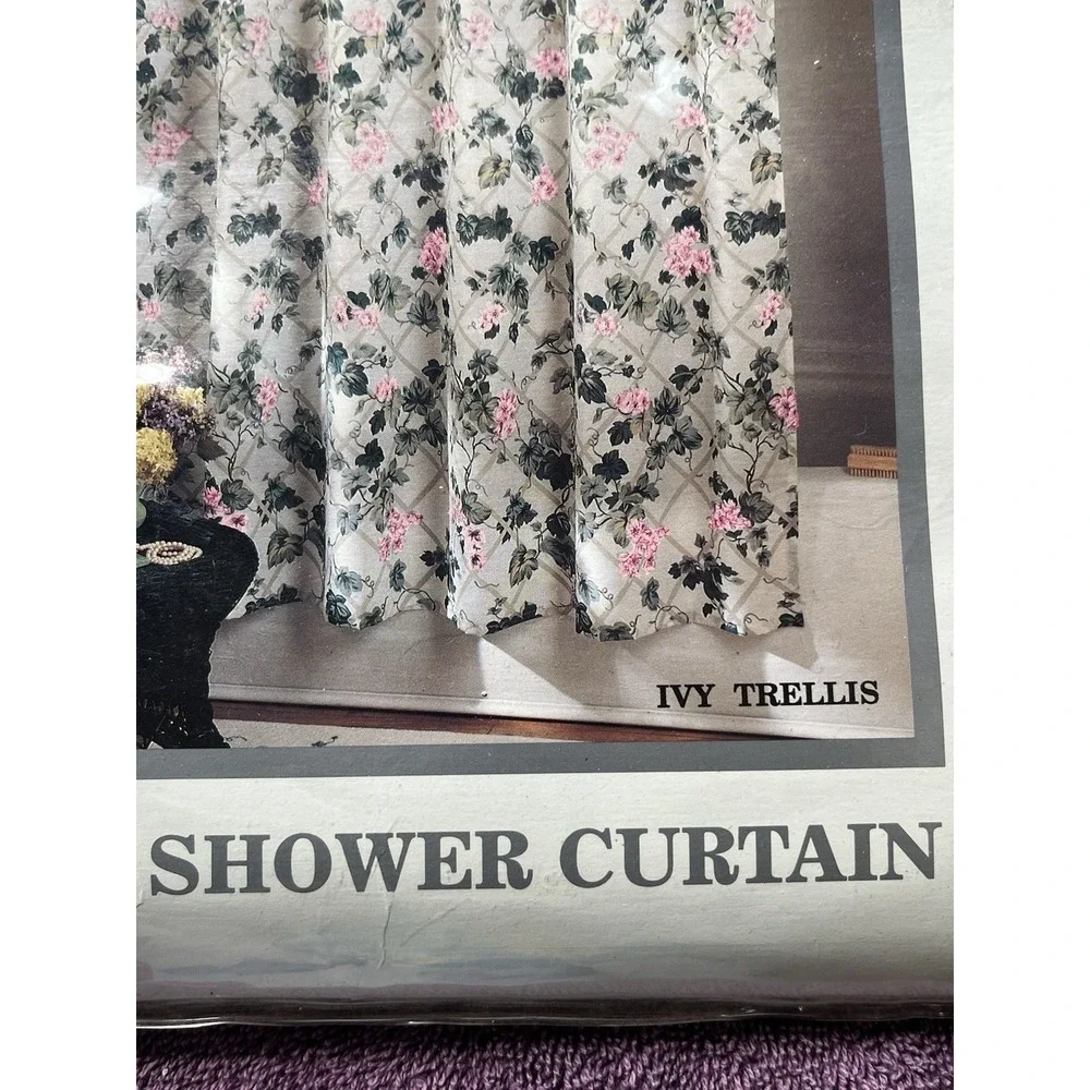 VTG Classic Products Fabric Shower Curtain Ivy Trellis 70
